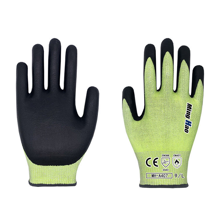 Latex layer aramid anti cutting gloves